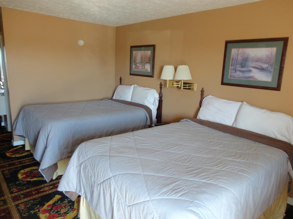 Royal Inn & Suites Tunica Room photo