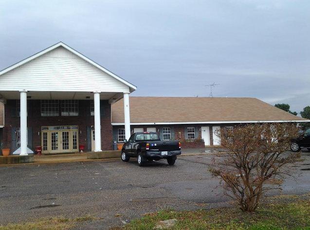 Royal Inn & Suites Tunica Exterior photo